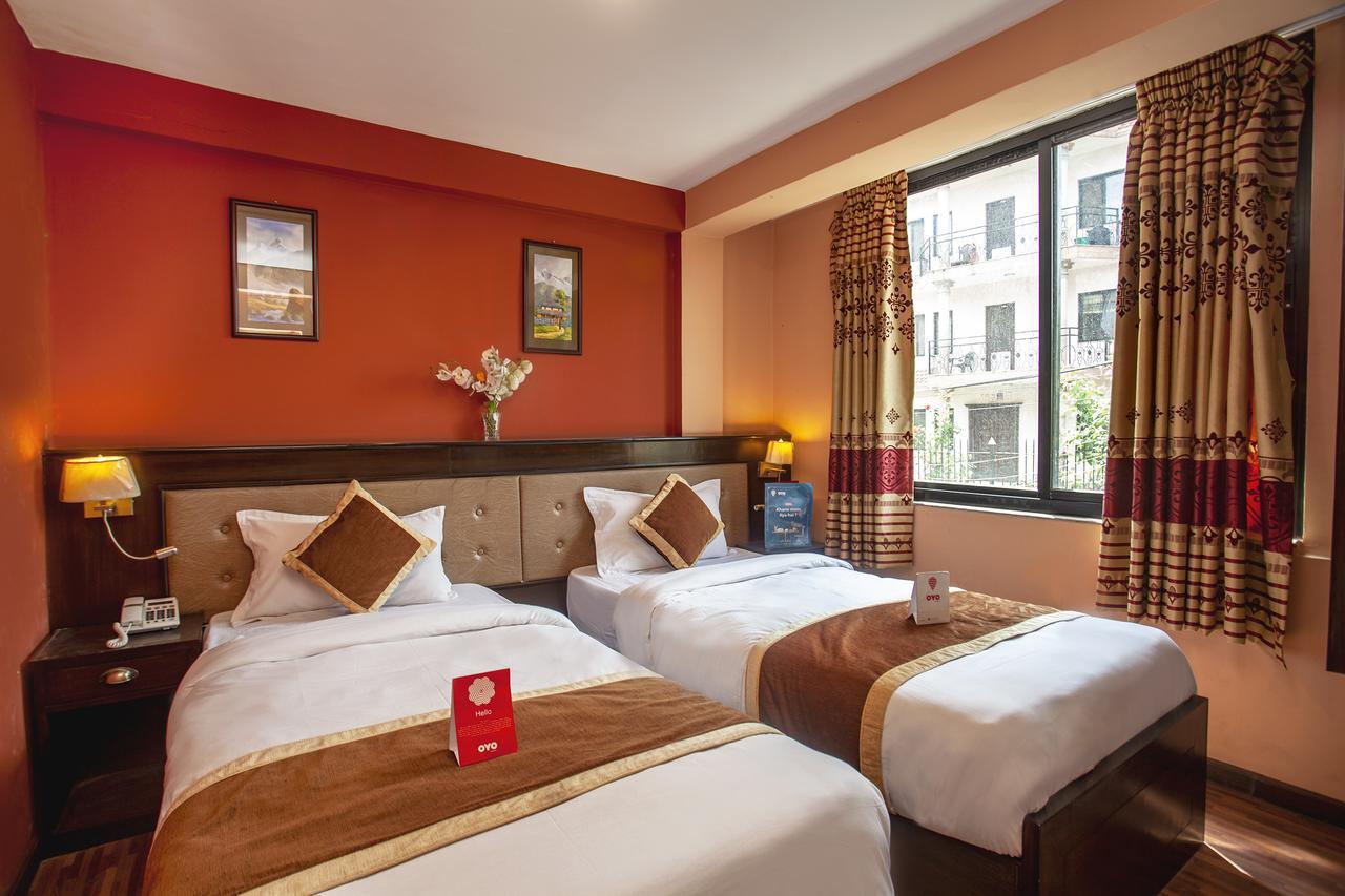 Divine Guest House Kathmandu Esterno foto